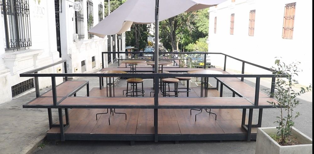 Alcaldía hizo retirar mesas que invadían el espacio público en el centro de Popayán
