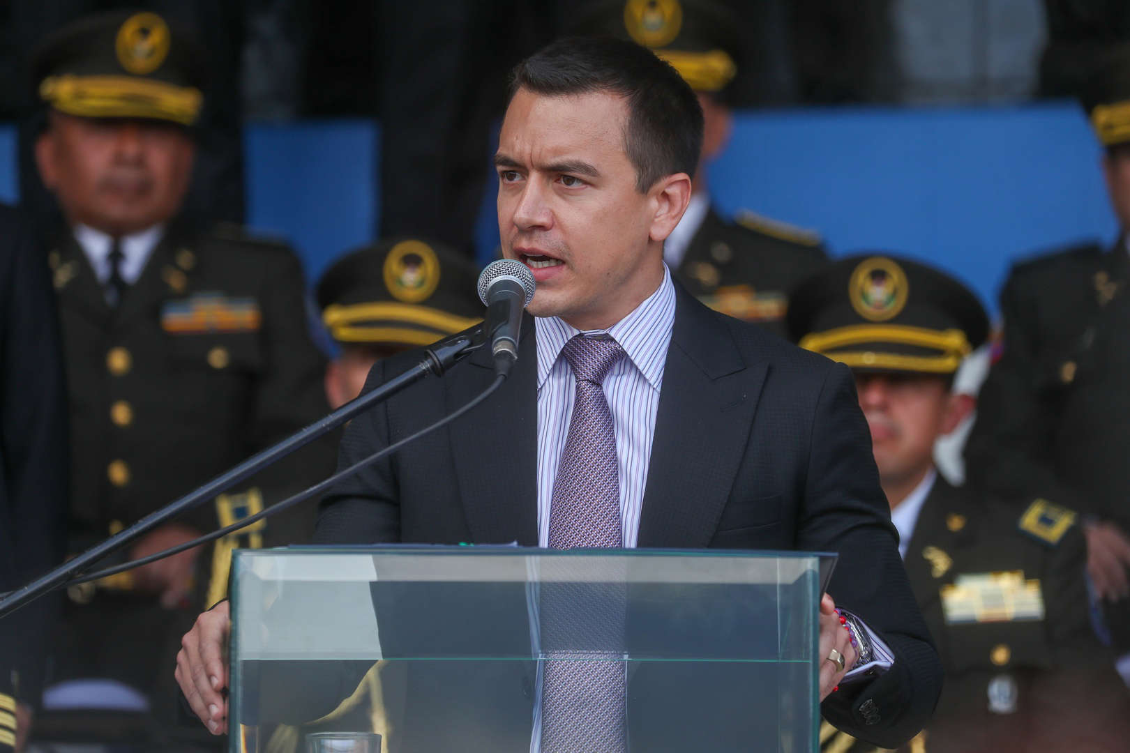 El presidente Noboa advierte que presos repatriados a Colombia no podrán volver a Ecuador
